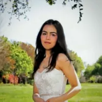 Diya Vakil Headshot